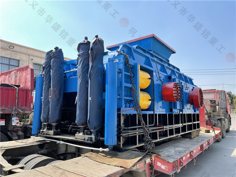 每小時產(chǎn)量100噸對輥破碎機(jī)，哪個型號合適